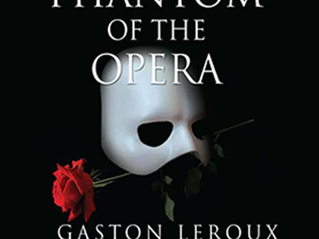 کتاب The Phantom of the Opera - A1